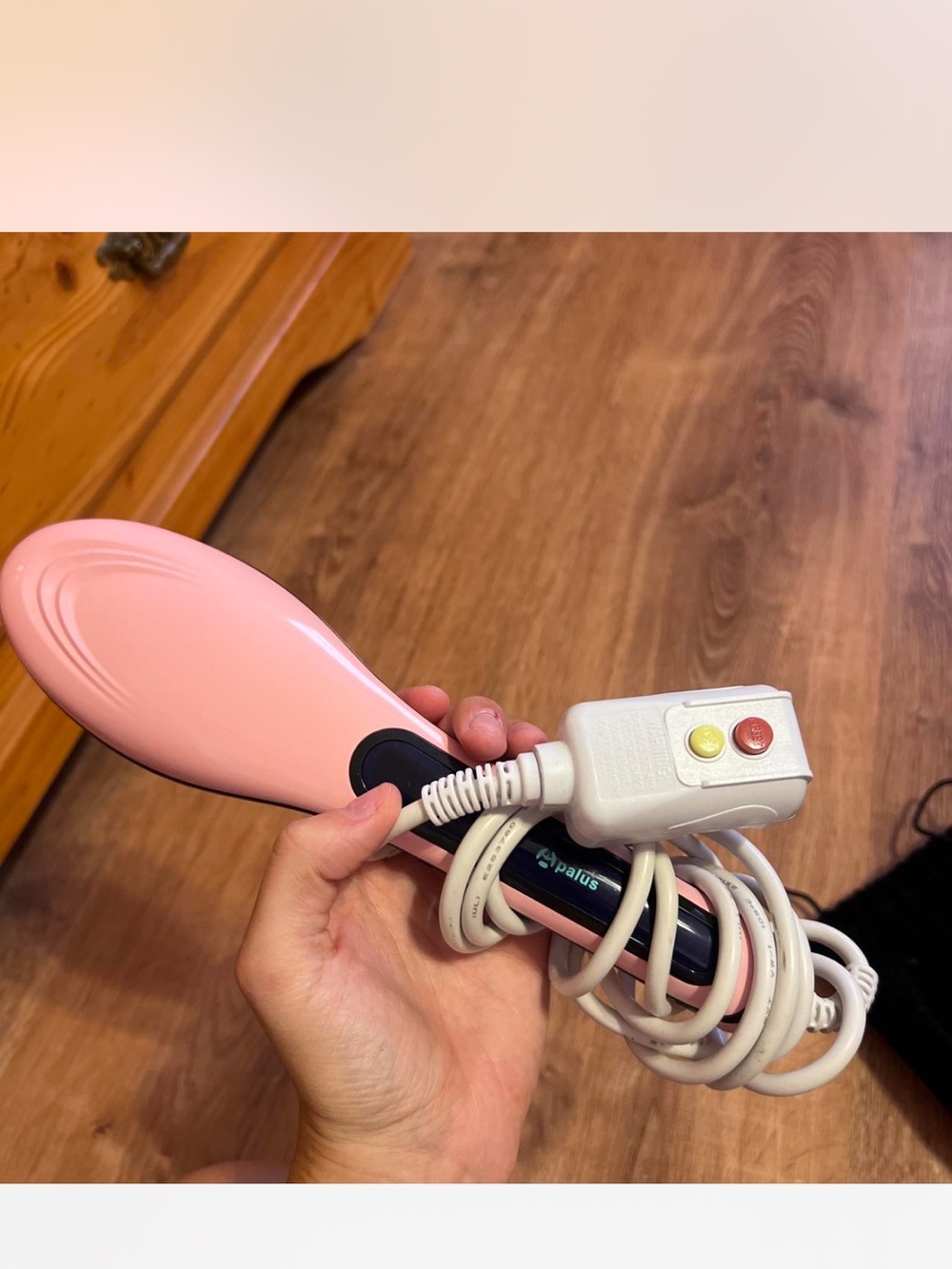 Pink Electric Hair Straightening Brush with Temperature Control